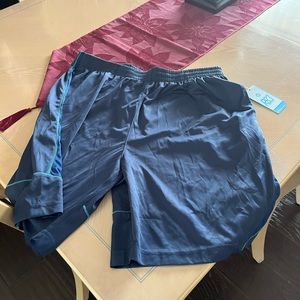 Men’s navy blue sports shorts